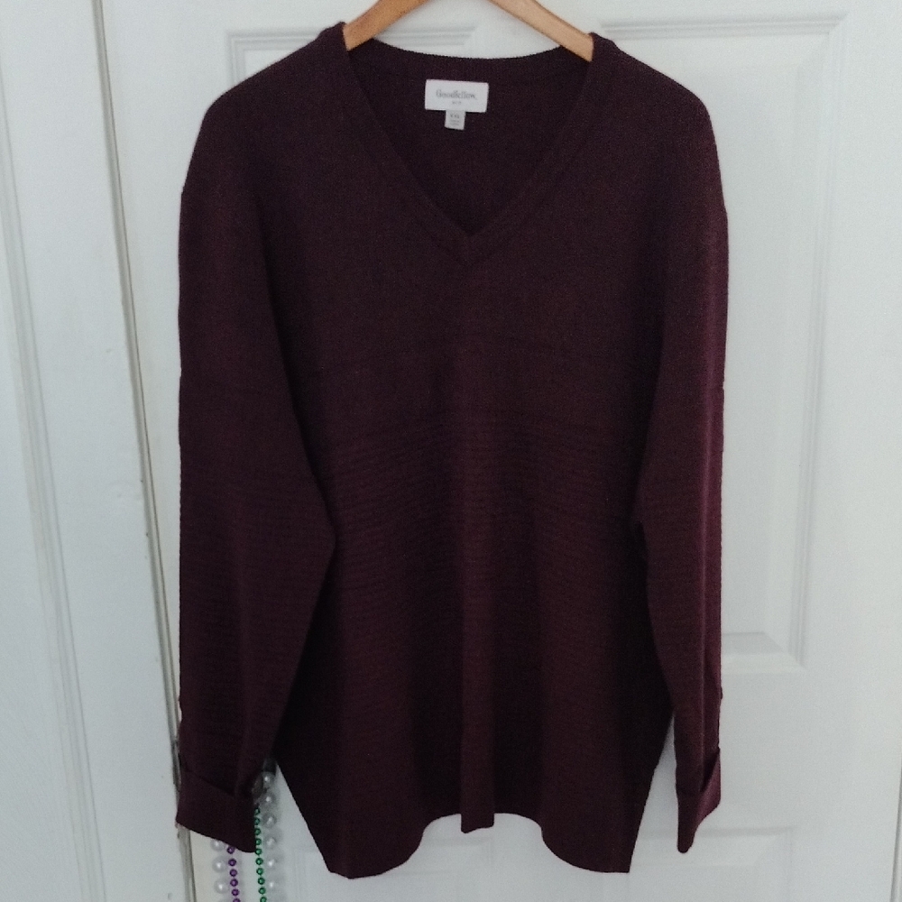 Goodfellow & Co Deep Maroon V-Neck Sweater